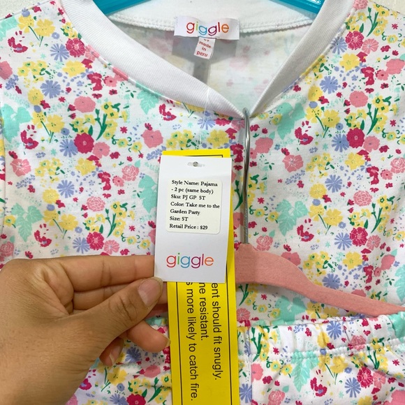 GIGGLE 2pc Floral Pajama Set - Picture 6 of 7
